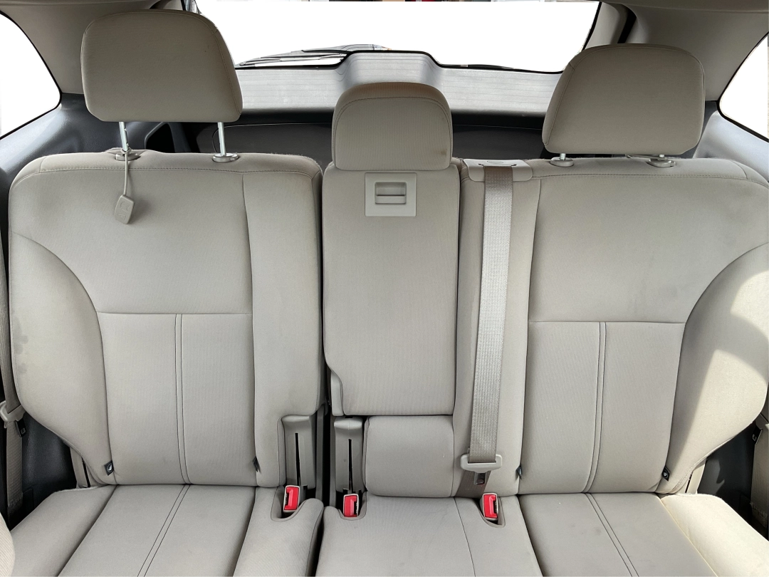 2013 Ford Edge SE (2FMDK3GC3DB) with an Other engine, located at 8750 N County Rd 25A, Piqua, OH, 45356, (937) 908-9800, 40.164391, -84.232513 - **Hit the Open Road in Style! Discover the 2013 Ford Edge SE at Advantage Car and Credit in Fairborn, OH**<br /> <br /> Are you ready to elevate your daily commute or embark on exciting weekend adventures? The 2013 Ford Edge SE is the perfect blend of comfort, spaciousness, and style, making it an i - Photo#14
