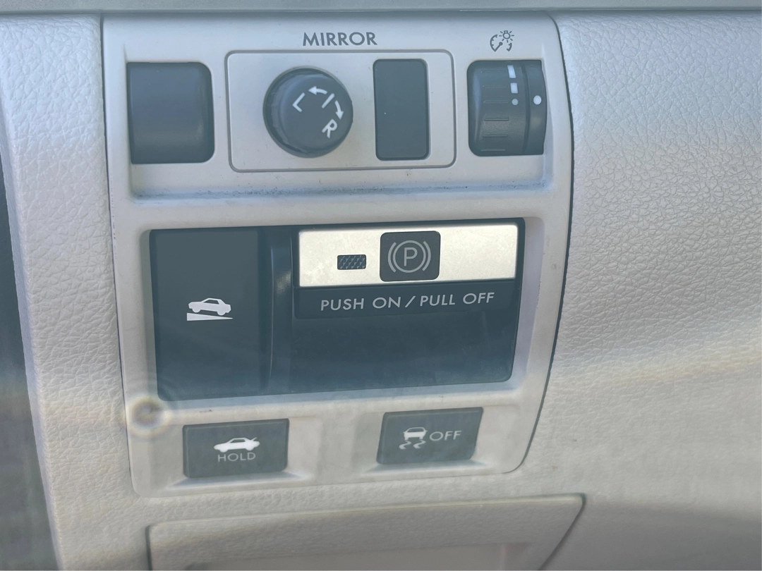 2013 Subaru Legacy 2.5i Premium (4S3BMCC68D3) with an 2.5L H-4 DOHC engine, located at 8750 N County Rd 25A, Piqua, OH, 45356, (937) 908-9800, 40.164391, -84.232513 - **Discover Your Next Adventure with the 2013 Subaru Legacy 2.5i Premium**<br /> <br /> Are you searching for a dependable vehicle that can keep up with your busy lifestyle? Look no further than this stunning 2013 Subaru Legacy 2.5i Premium, perfect for everything from daily commutes to weekend getaw - Photo#17